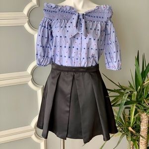 Tobi Hi Waist Satin Pleated Mini Skirt Size Large